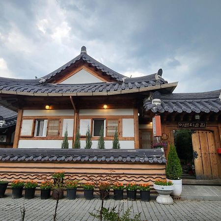 Beautiful House Hotel Jeonju Bagian luar foto