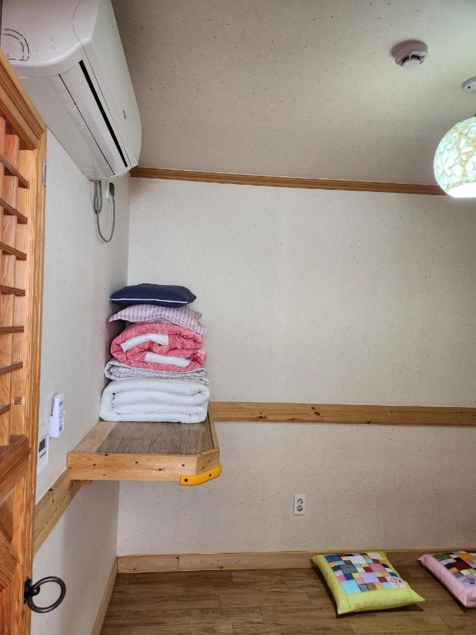 Beautiful House Hotel Jeonju Bagian luar foto