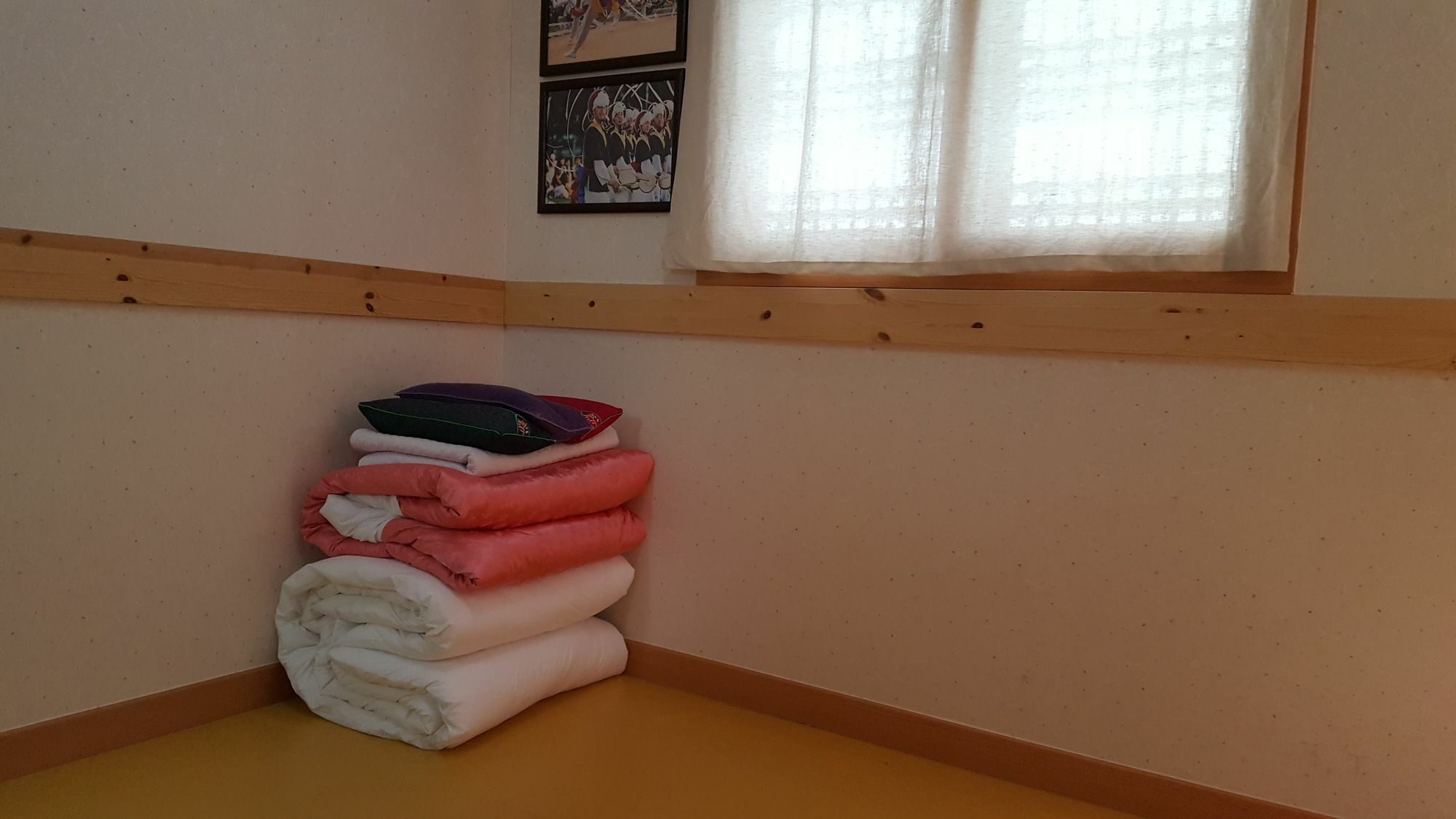 Beautiful House Hotel Jeonju Bagian luar foto