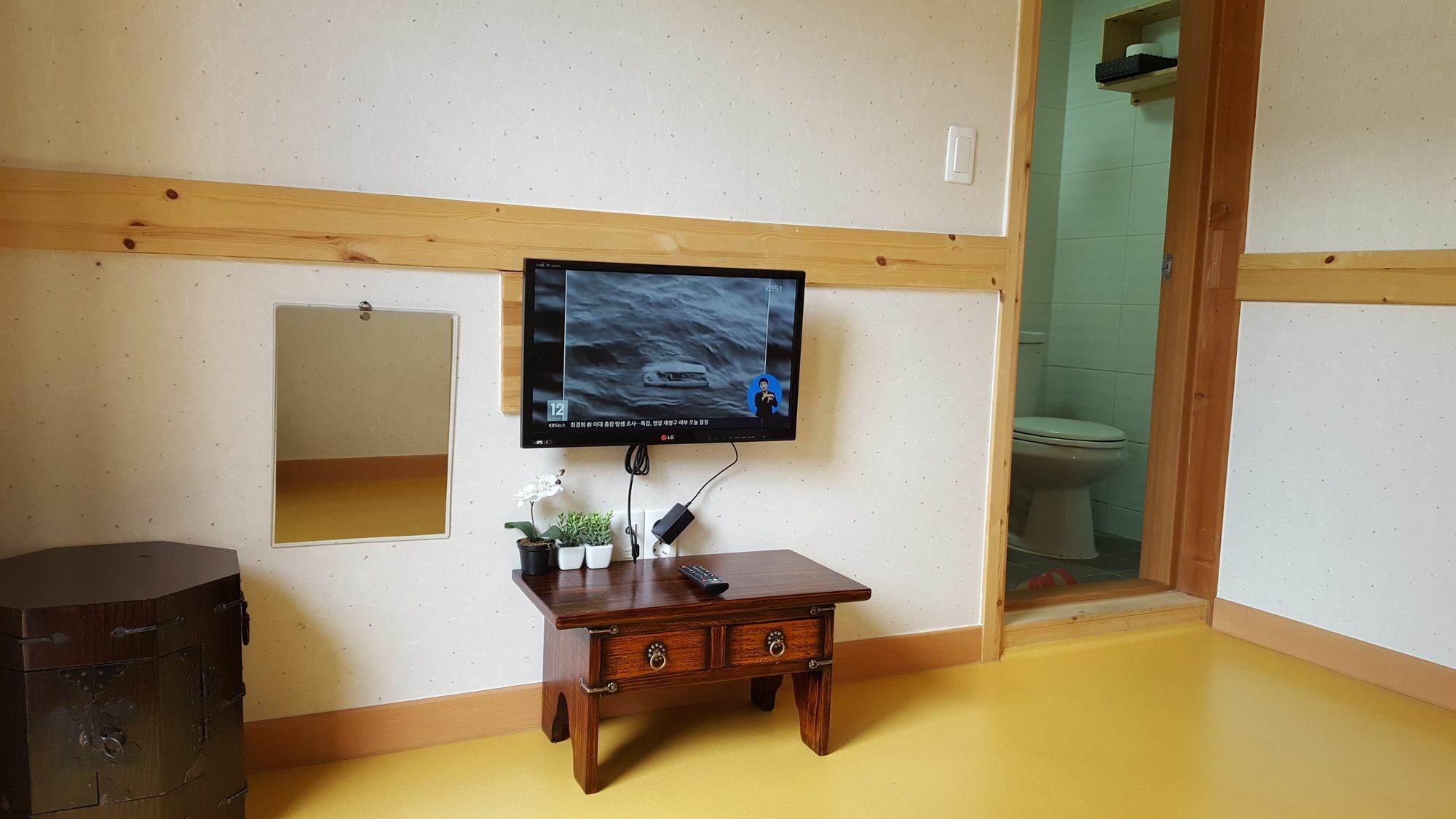Beautiful House Hotel Jeonju Bagian luar foto
