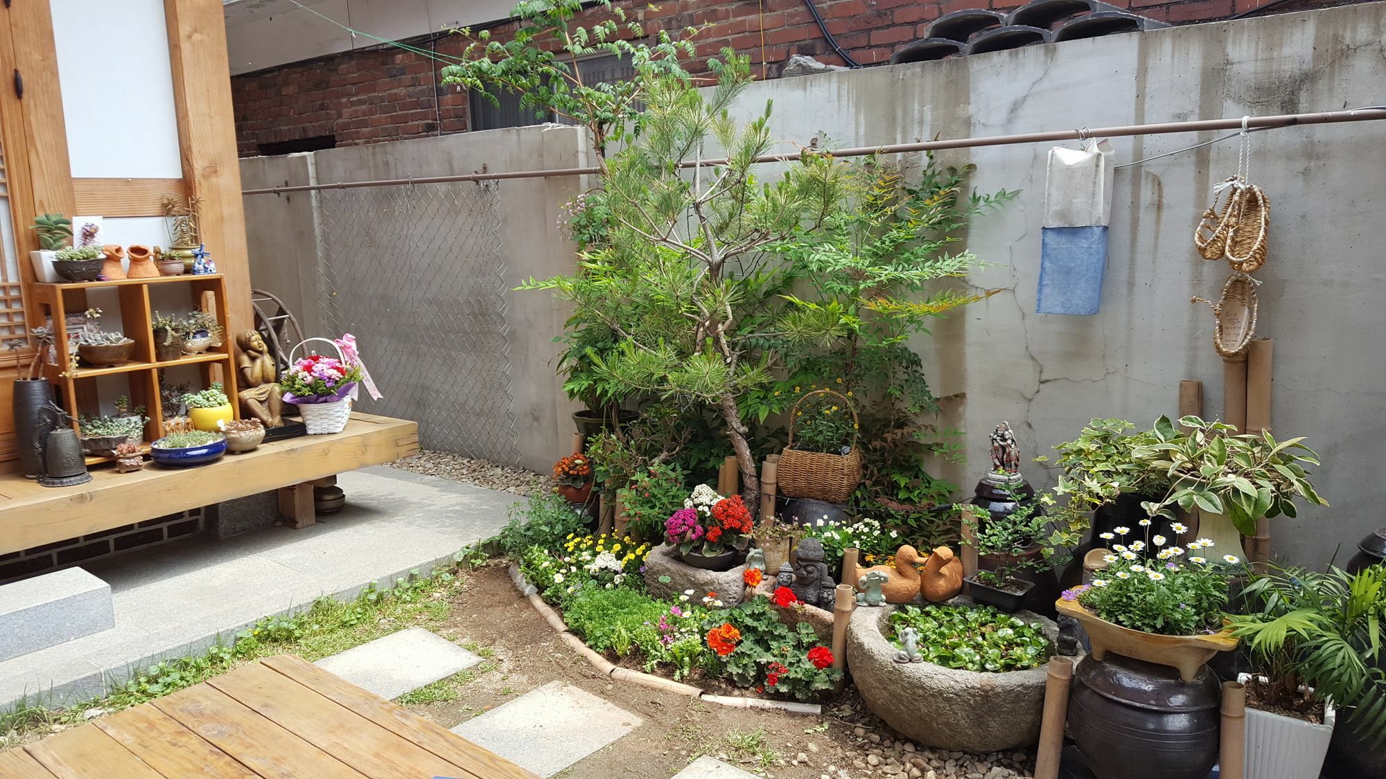 Beautiful House Hotel Jeonju Bagian luar foto